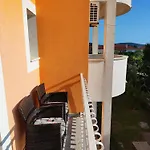 Seka Apartment *