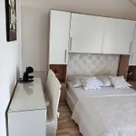Seka Apartment *